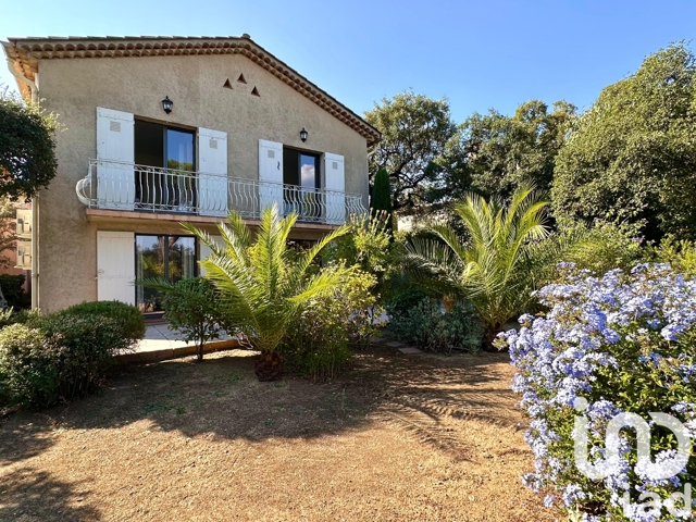 Vente  Maison de 149 m² à Sainte Maxime 1 070 000 euros Réf: SFN-1875487