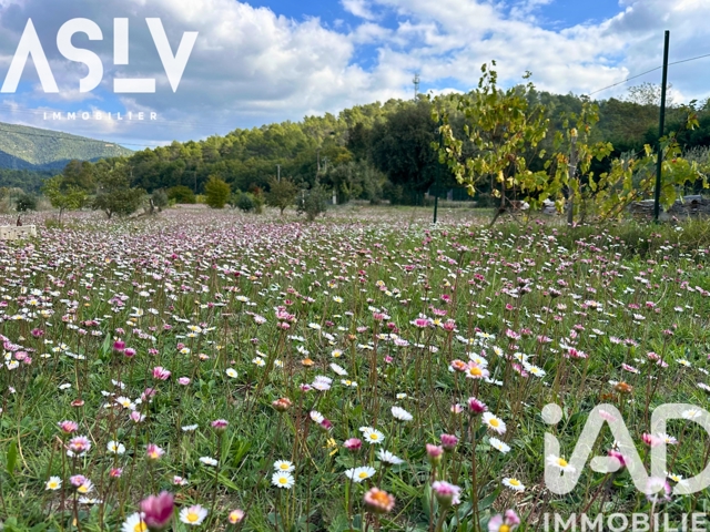 Vente  Maison de 158 m² à Signes 499 000 euros Réf: SFN-1746021