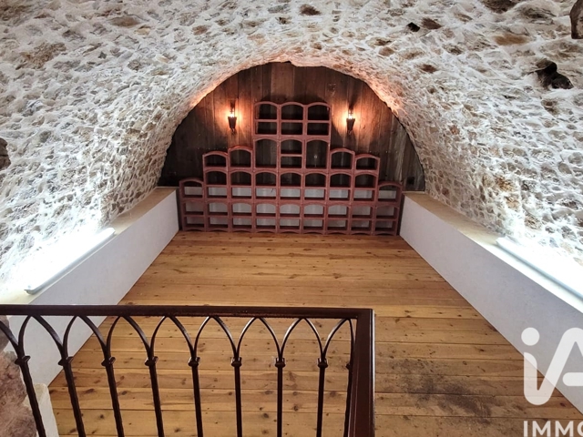 Vente  Maison de 50 m² à Saint Maximin la Sainte Baume 52 000 euros Réf: SFN-1873808