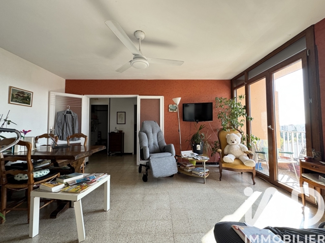 Vente  Appartement F3  de 69 m² à La Valette du Var 144 000 euros Réf: SFN-1875292