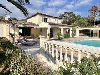 Vente  Maison de 270 m² à Roquebrune sur Argens 1 520 000 euros