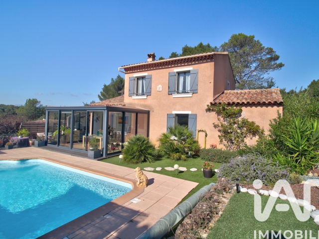 Vente  Maison de 132 m² à Evenos 698 000 euros Réf: SFN-1879232