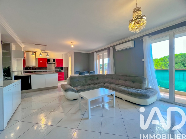 Vente  Appartement T3  de 67 m² à Draguignan 139 000 euros Réf: SFN-1879500