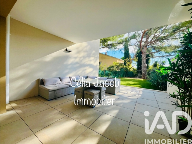Vente  Appartement F3  de 60 m² à Toulon 299 000 euros Réf: SFN-1879221
