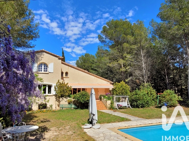 Vente  Maison de 176 m² au Beausset 895 000 euros Réf: SFN-1877716