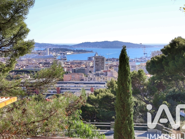 Vente  Maison de 40 m² à Toulon 349 000 euros Réf: SFN-1880867