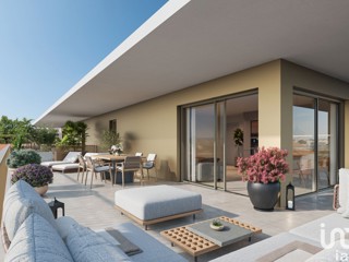 Vente  Appartement T3  de 68 m² à Fréjus 450 000 euros