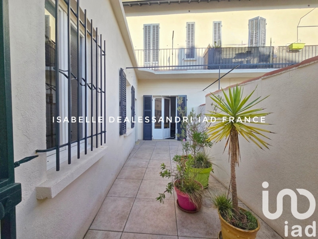 Vente  Appartement F7  de 121 m² à La Seyne 245 000 euros Réf: SFN-1854182