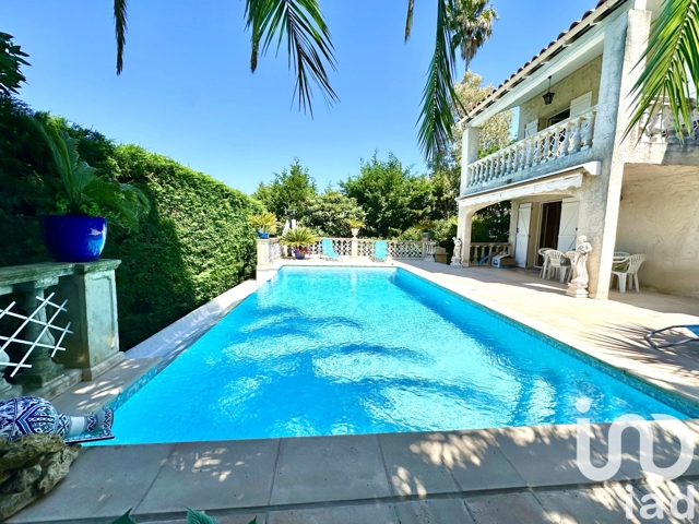 Vente  Maison de 136 m² à Saint Raphaël 690 000 euros Réf: SFN-1869186