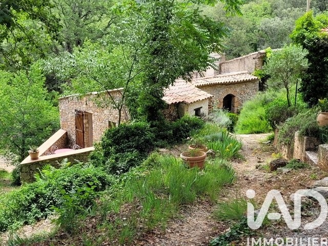 Vente  Maison de 195 m² à Flayosc 650 000 euros Réf: SFN-1881534