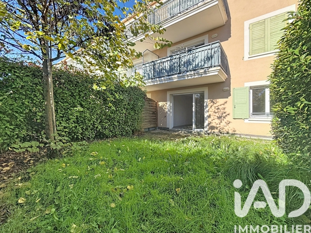 Vente  Appartement T2  de 40 m² à Brignoles 155 000 euros Réf: SFN-1882221