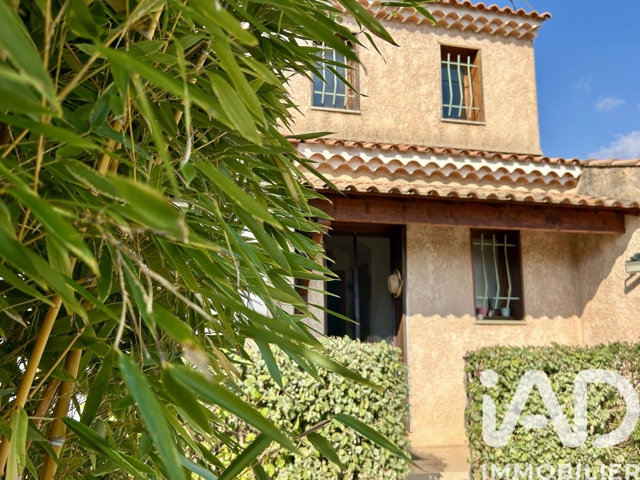 Vente  Maison de 111 m² à La Londe les Maures 499 000 euros Réf: SFN-1882986