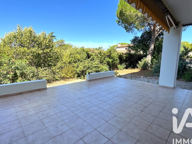 Vente  Appartement T4  de 83 m² à Saint Raphaël 340 000 euros Réf: SFN-1881794