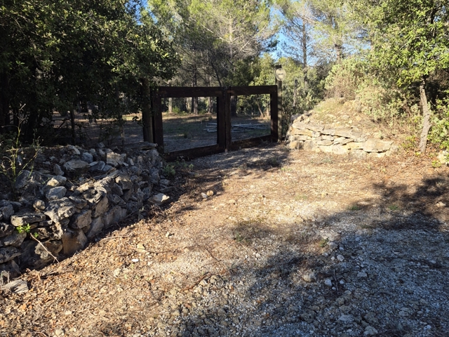 Vente  Terrain de 4026 m² à Les Arcs 58 000 euros Réf: SFN-1883946