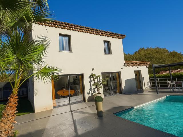 Vente  Maison de 212 m² à Draguignan 580 000 euros Réf: SFN-1856983