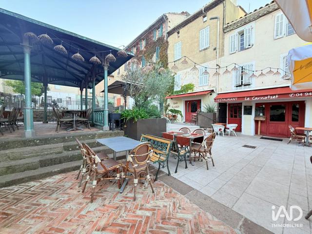 Vente  Local commercial de 120 m² à La Garde Freinet 260 000 euros Réf: SFN-1882086
