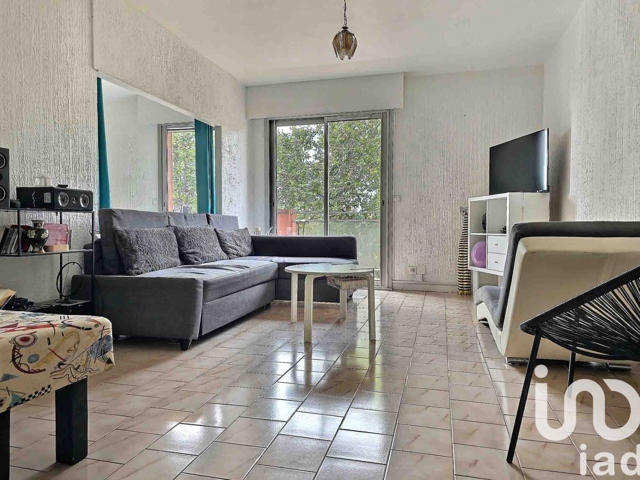 Vente  Appartement F2  de 55 m² à Toulon 126 000 euros Réf: SFN-1873551