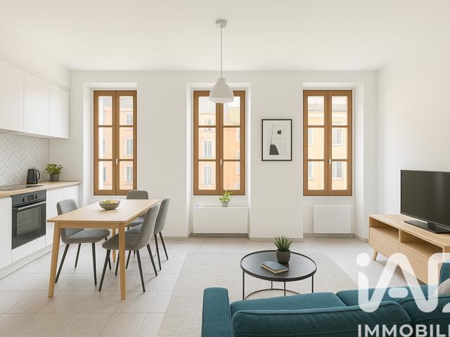 Vente  Appartement F2  de 43 m² à La Seyne 86 000 euros Réf: SFN-1868539