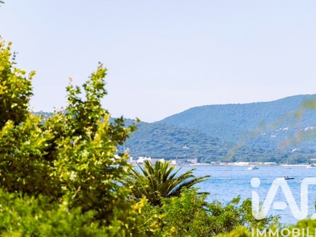 Vente  Appartement T2  de 29 m² à Sainte Maxime 267 500 euros Réf: SFN-1883867