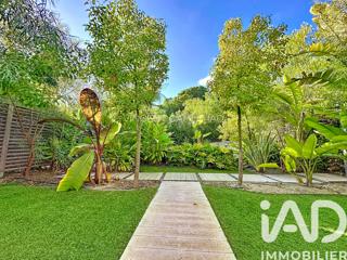 Vente  Appartement F2  de 52 m² à Sanary 490 000 euros Réf: SFN-1885305