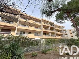 Vente  Appartement F2  de 46 m² à Sanary 220 000 euros Réf: SFN-1879891