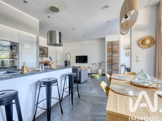 Vente  Appartement T3  de 66 m² à Sanary 325 000 euros