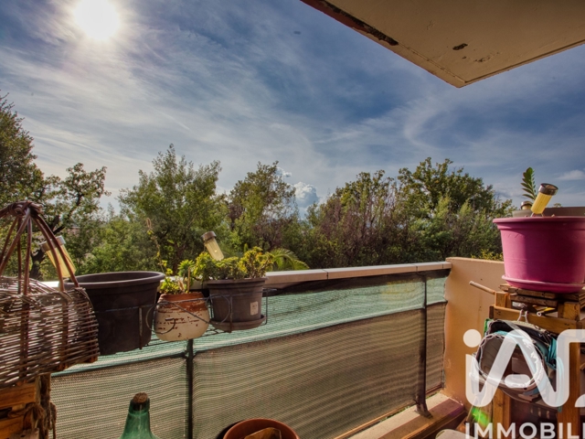 Vente  Appartement T2  de 47 m² à Fréjus 185 000 euros Réf: SFN-1888159