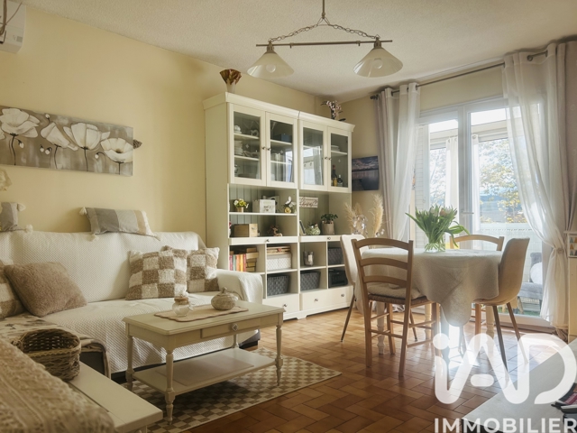 Vente  Appartement T3  de 54 m² au Pradet 255 000 euros Réf: SFN-1882116