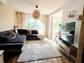 Vente  Appartement F4  de 88 m² à Toulon 188 000 euros