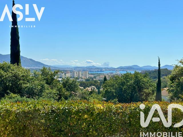 Vente  Maison de 170 m² à Six-Fours 949 000 euros Réf: SFN-1890395