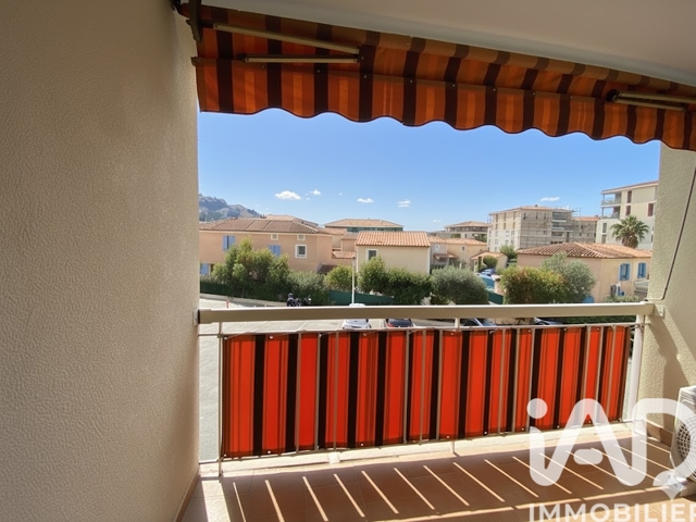 Vente  Appartement F2  de 47 m² à Saint Raphaël 170 000 euros Réf: SFN-1890920