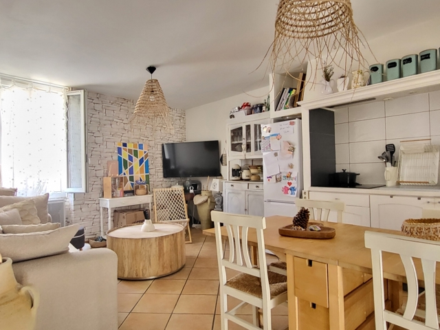 Vente  Maison de 63 m² à Seillons Source d'Argens 99 000 euros Réf: SFN-1887629