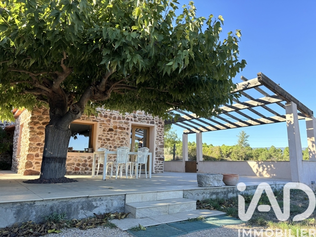 Vente  Maison de 142 m² à Bagnols en Forêt 599 500 euros Réf: SFN-1891699