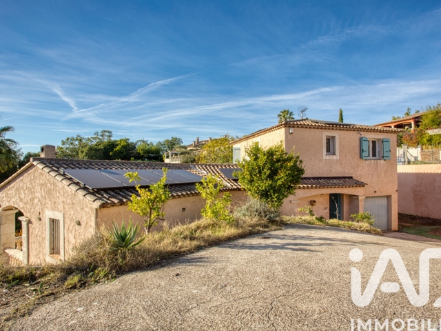 Vente  Maison de 122 m² à Les Adrets de l'Estérel 579 000 euros Réf: SFN-1892887