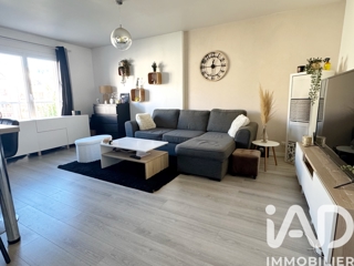 Vente  Appartement F2  de 47 m² à Ollioules 159 000 euros Réf: SFN-1892176
