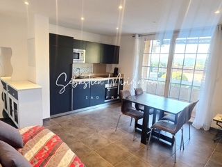 Vente  Appartement F2  de 34 m² à Bormes les Mimosas 179 000 euros