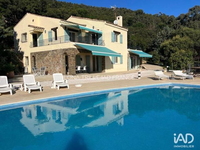 Vente  Maison de 206 m² à Cavalaire sur Mer 2 950 000 euros Réf: SFN-1895717