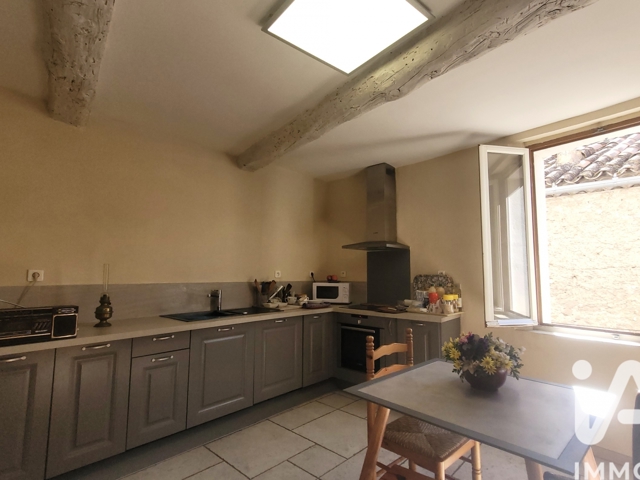 Vente  Maison de 127 m² à Aups 210 000 euros Réf: SFN-1897707