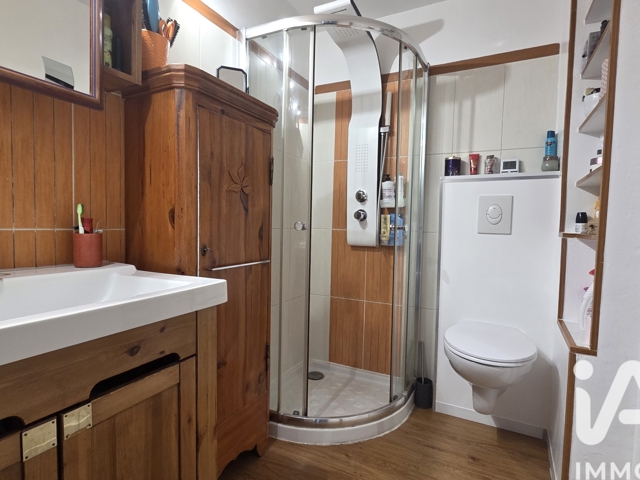 Vente  Appartement T4  de 83 m² à La Garde 239 000 euros Réf: SFN-1898838