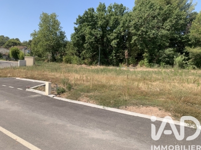 Vente  Terrain de 264 m² à Carnoules 138 000 euros Réf: SFN-1898101