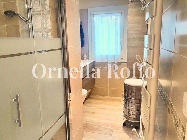 Vente  Appartement F3  de 62 m² à Toulon 171 000 euros Réf: SFN-1898547