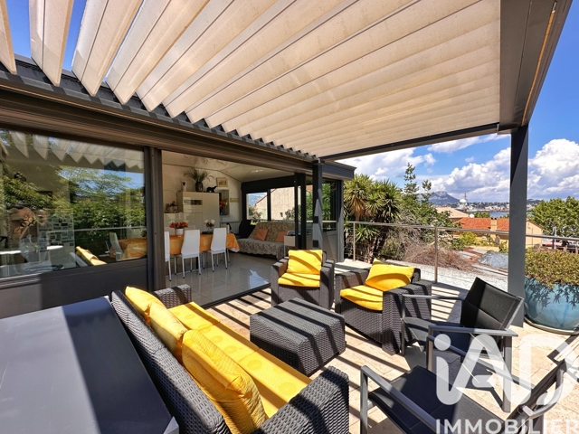 Vente  Maison de 252 m² à Saint Mandrier 1 099 000 euros Réf: SFN-1896408