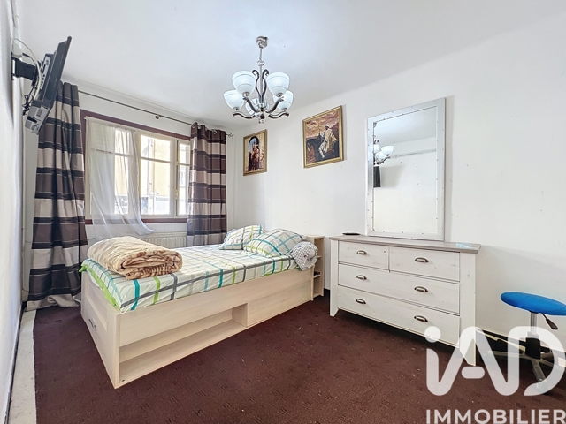 Vente  Appartement T3  de 59 m² à Toulon 114 000 euros Réf: SFN-1896974