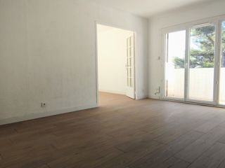 Vente  Appartement T4  de 65 m² à Toulon 238 000 euros Réf: SFN-1899490
