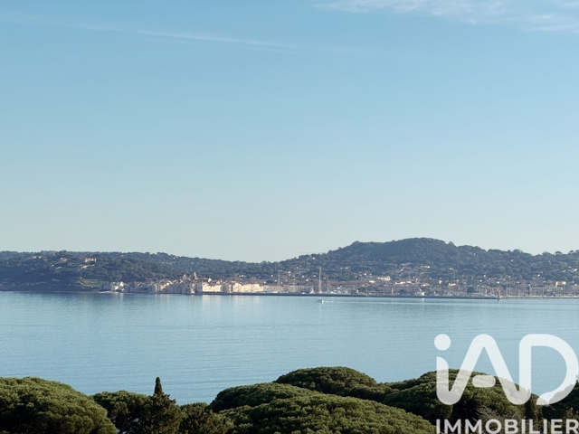 Vente  Appartement F4  de 109 m² à Grimaud 665 000 euros Réf: SFN-1876494