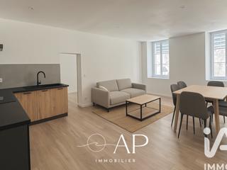 Vente  Appartement F2  de 51 m² à Toulon 149 000 euros Réf: SFN-1901403