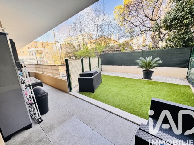 Vente  Appartement F2  de 40 m² à Toulon 219 000 euros Réf: SFN-1905475