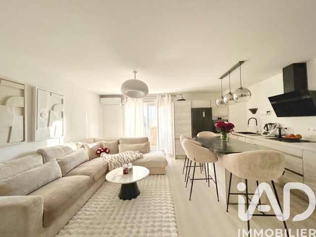 Vente  Appartement F3  de 60 m² à La Seyne 175 000 euros Réf: SFN-1906035