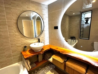 Vente  Appartement T3  de 64 m² à Puget sur Argens 199 000 euros