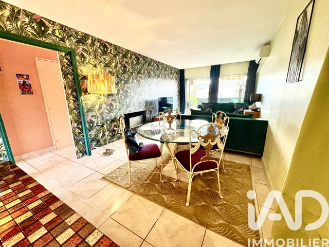Vente  Appartement F4  de 75 m² à Six-Fours 312 000 euros Réf: SFN-1900954